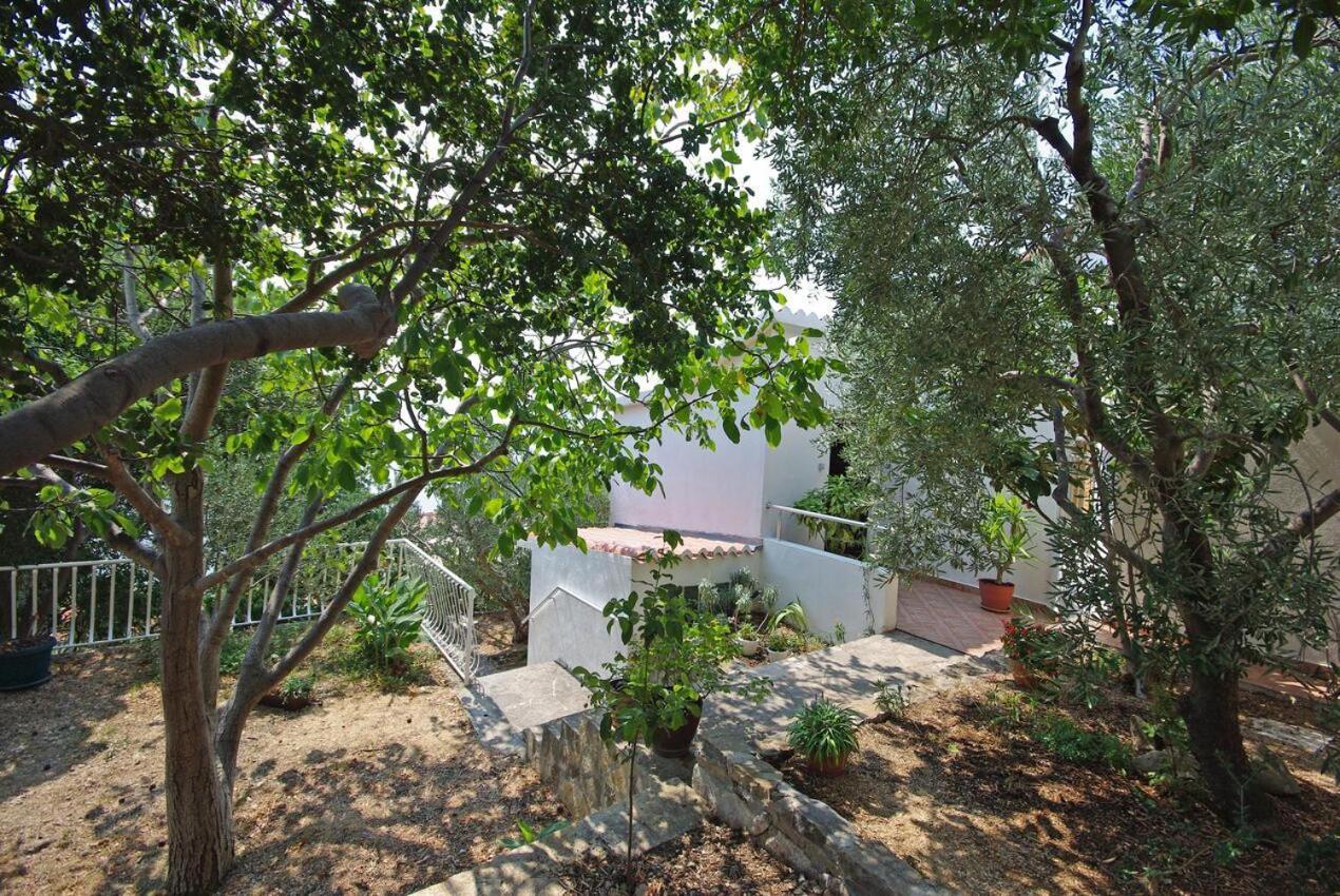 Pisak Holiday Homes 외부 사진