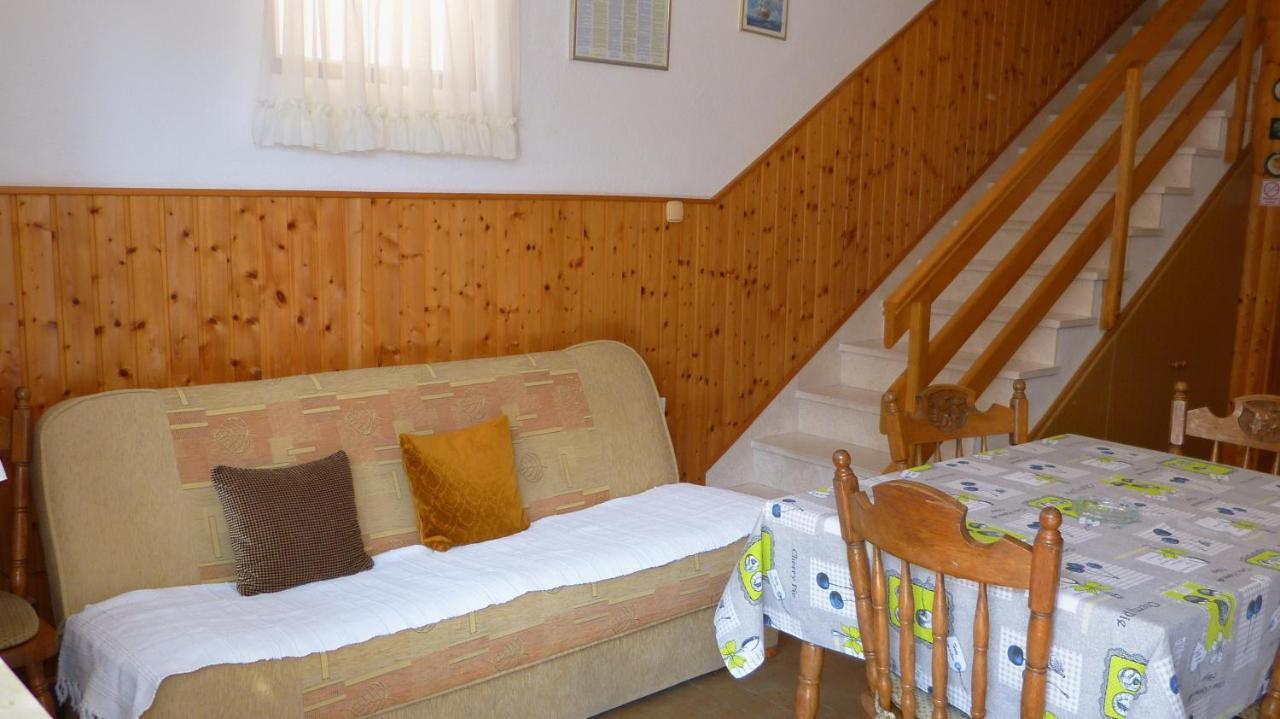 Pisak Holiday Homes 외부 사진